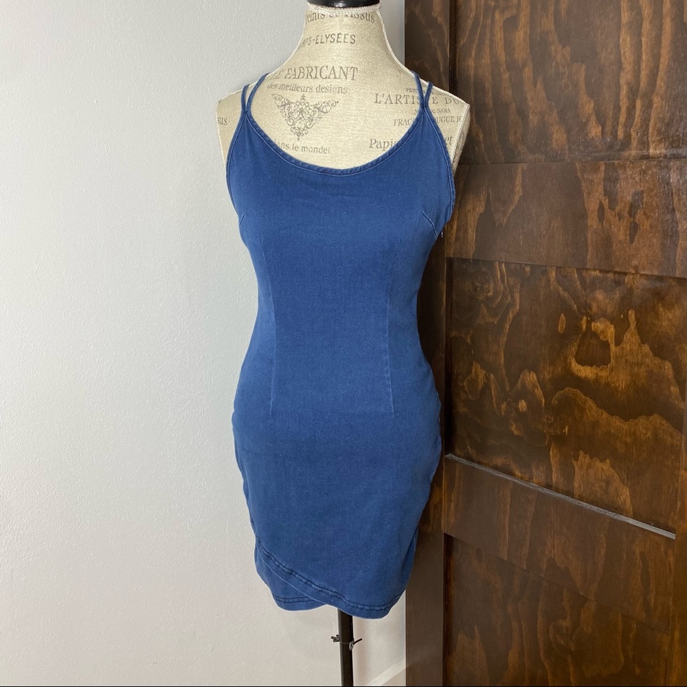 Mebon Strappy Chambray Dress